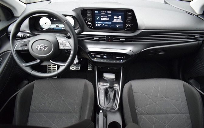 Hyundai Bayon cena 94900 przebieg: 7500, rok produkcji 2023 z Maków Mazowiecki małe 596